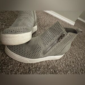 Steve Madden wedge shoes